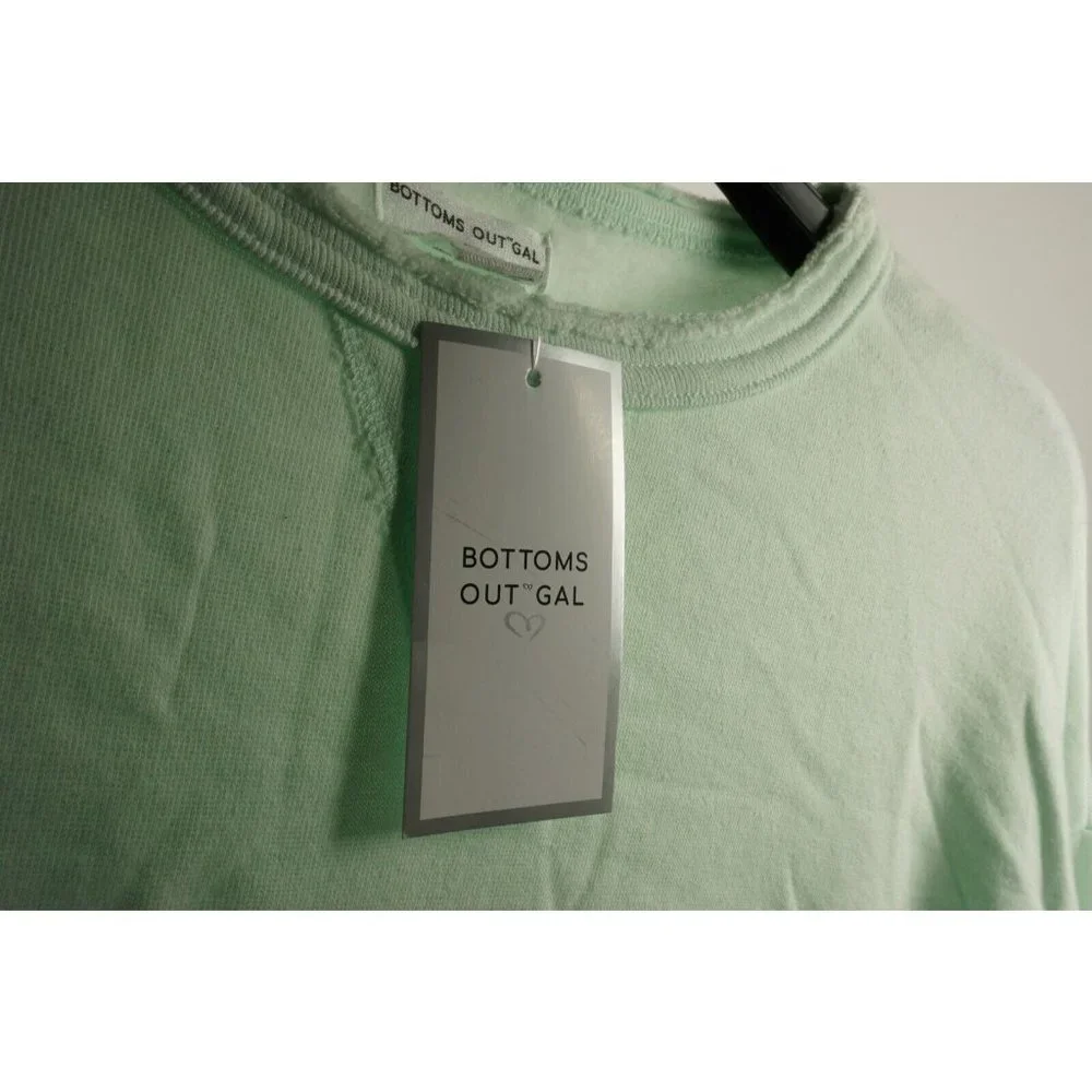 New Bottoms Out Gal' Women's Size S Light Green Fleece Crew Lettuce‎ Pajama Top